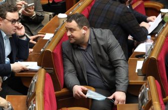 Депутат Кузьміних лобіює інтереси виробників ліків в історії з маркетинговими договорами, - ЗМІ