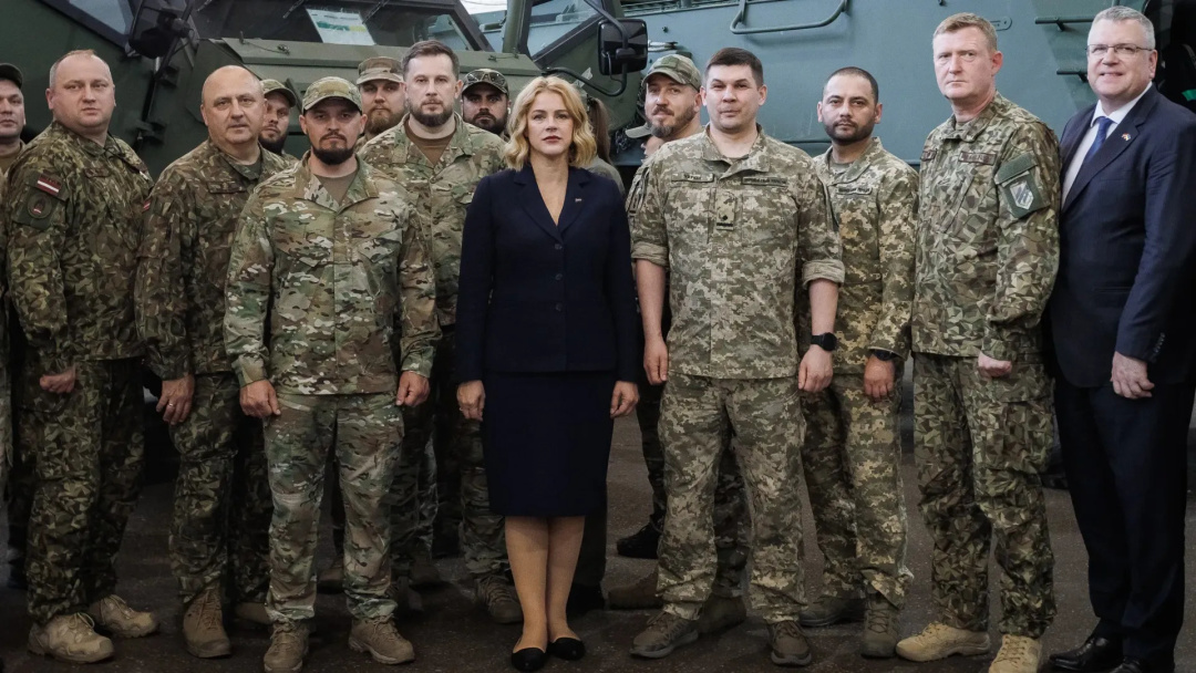 Латвія надала Збройним силам України бронетранспортні засоби Patria