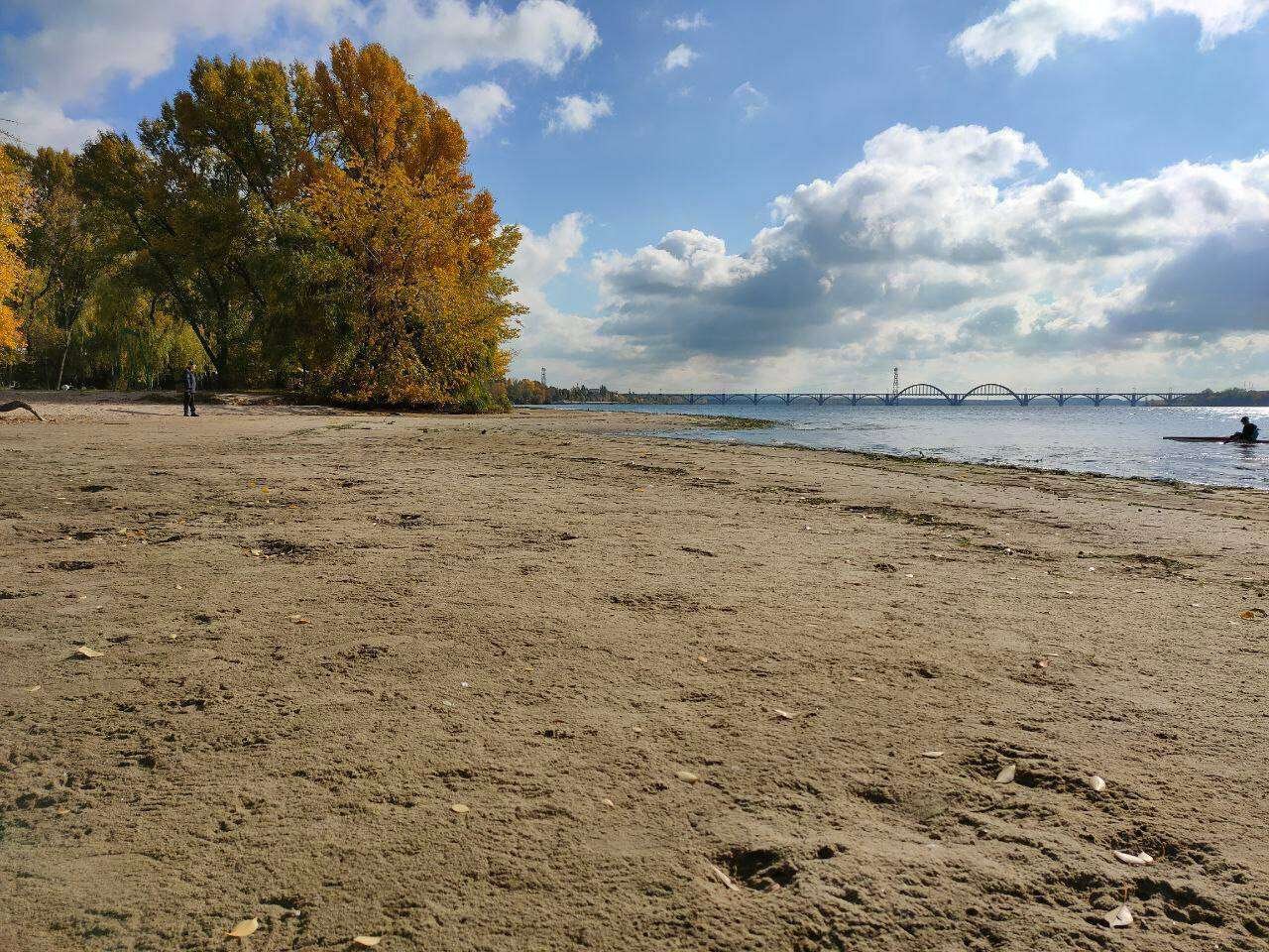 упал уровень воды в Днепре