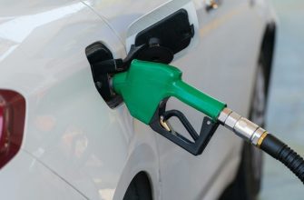 Росія оголосила заборону на експорт бензину до кінця серпня: причини рішення