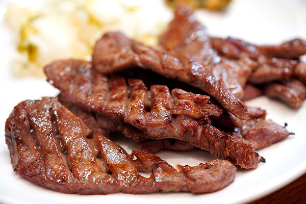 Яловичий язик