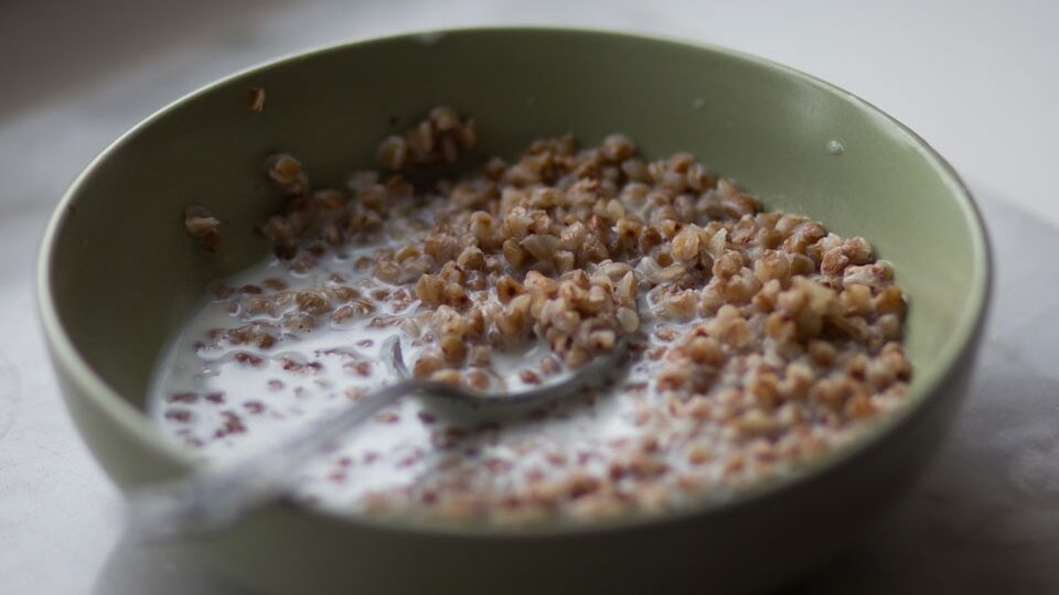 Гречка з кефіром для зниження ваги