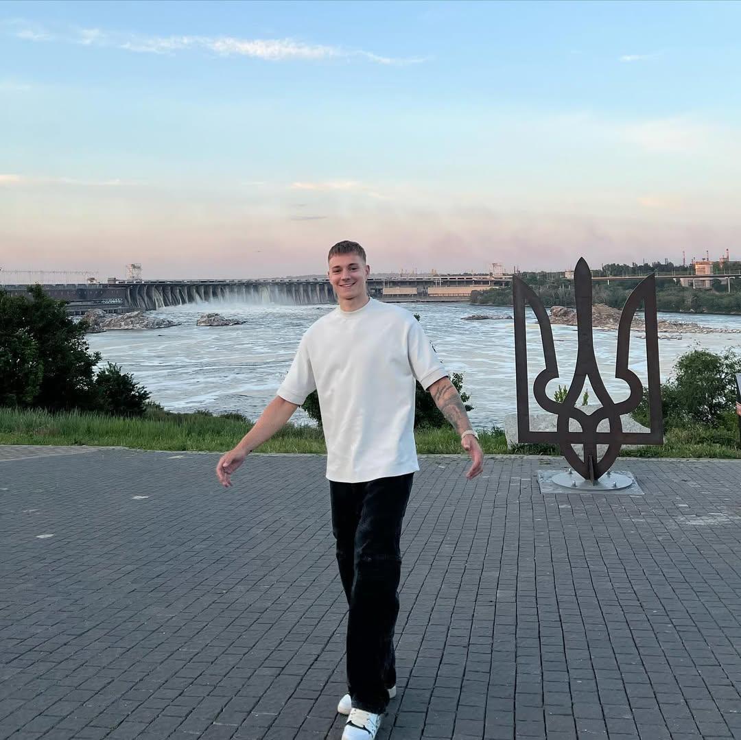 "Вже не ховаються": Даша Квіткова закрутила роман із футболістом збірної України (ексклюзив)