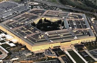 CNN: Пентагон отримав можливість залишати частину замовленої для України зброї на території США