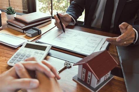 Іпотека в Україні 2025 — умови банків та ризики