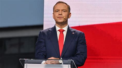 Заклик до гідності: Президент Польщі наполягає на ексгумації жертв Волинської трагедії