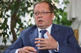 Російський дипломат не заперечив факт стеження РФ за британськими субмаринами