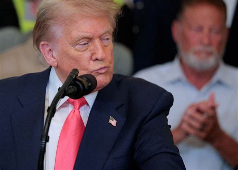 Трамп: вероятность достижения торгового соглашения с ЕС – 50% или даже ниже