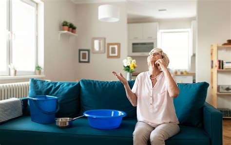 Затоплення квартири сусідами — покрокова інструкція отримання компенсації